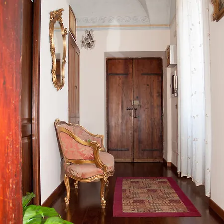 Bed & Breakfast Palazzo Rosati 3*